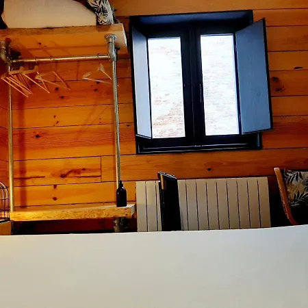 Amelia By Gaiarooms Albergue *