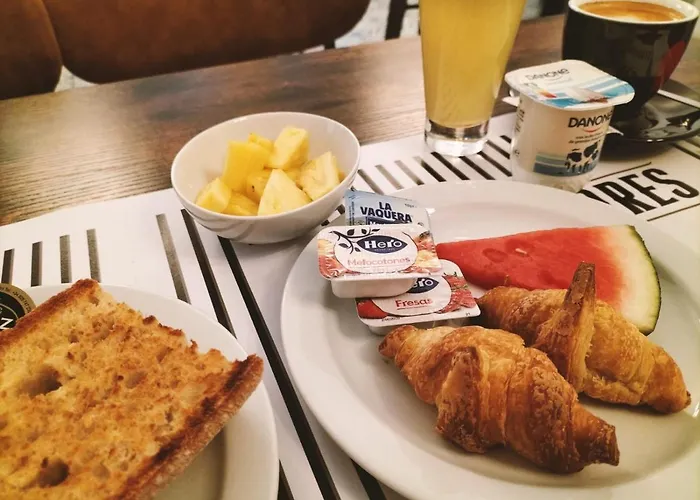 Amelia By Gaiarooms ホステル *